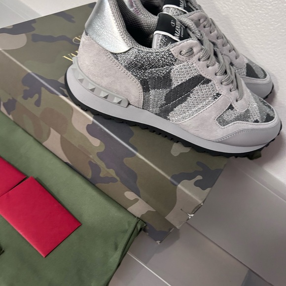 VALENTINO GARAVANI
Sneakers In Grey - Picture 4 of 5